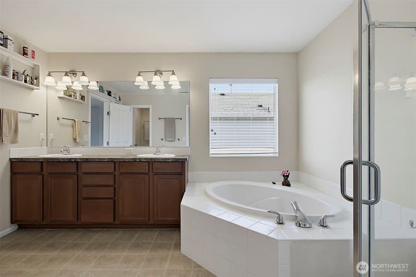Property photo for 26249 241st Place SE, Maple Valley photo 19