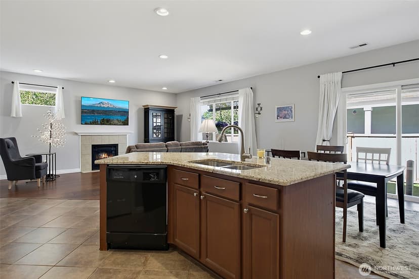 Property photo for 26249 241st Place SE, Maple Valley photo 12