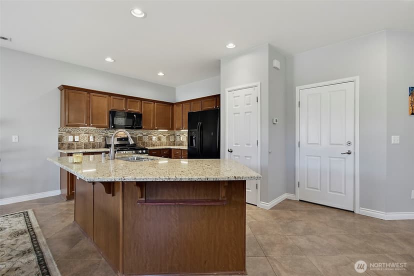 Property photo for 26249 241st Place SE, Maple Valley photo 15