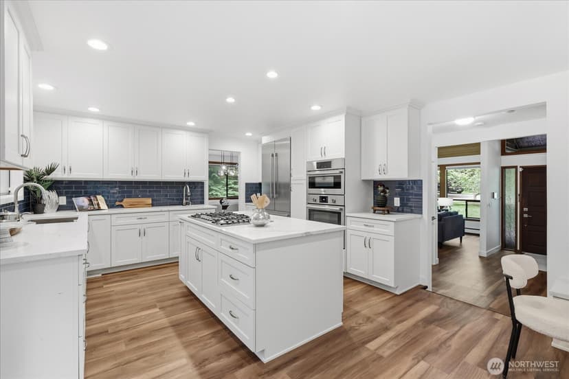 Property photo for 14038 156th Place NE, Woodinville photo 12