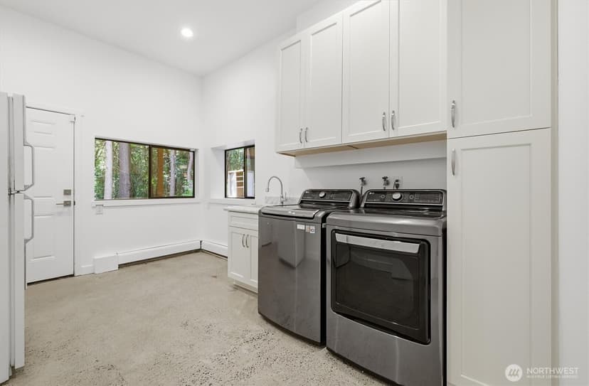Property photo for 14038 156th Place NE, Woodinville photo 32