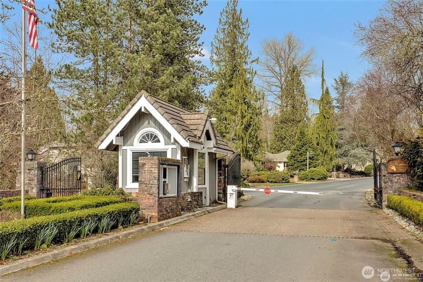 Property photo for 13935 209th Avenue NE, Woodinville photo 39