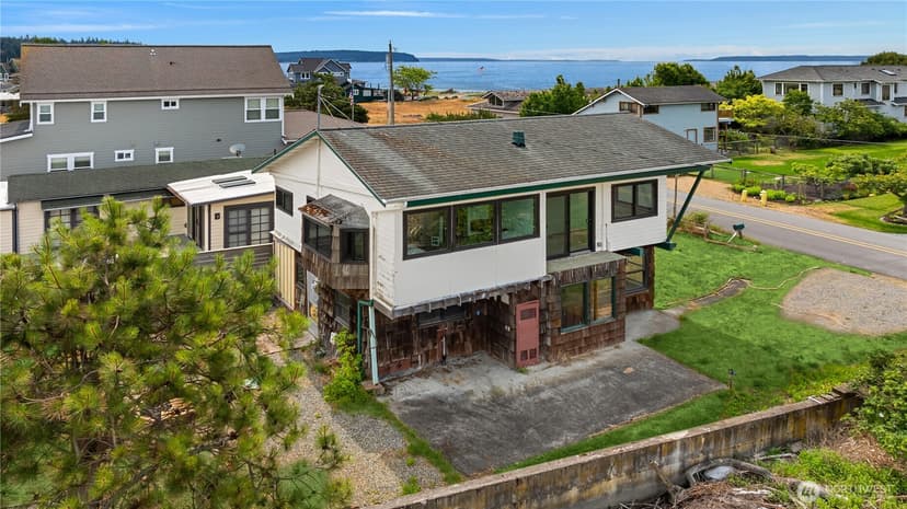 Property photo for 2403 Sunlight Beach Road, Clinton photo 16
