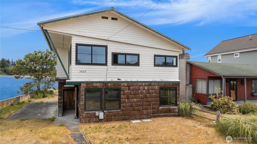 Property photo for 2403 Sunlight Beach Road, Clinton photo 3