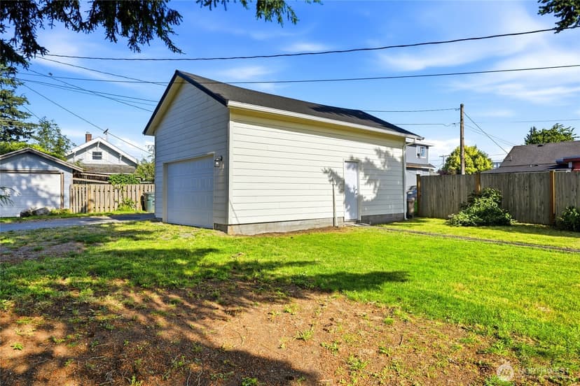 Property photo for 1608 Cedar Street, Everett photo 25