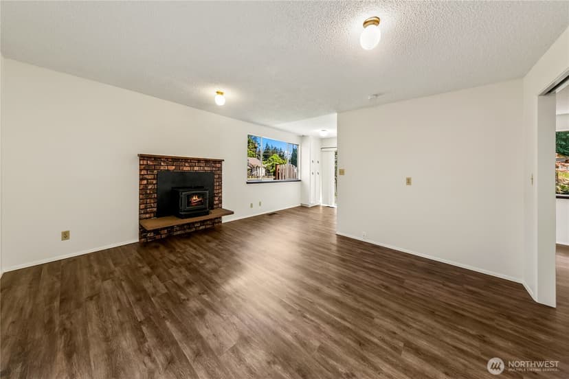 Property photo for 20813 53rd Avenue W, Lynnwood photo 6