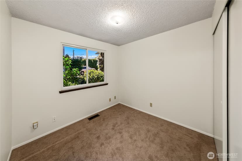 Property photo for 20813 53rd Avenue W, Lynnwood photo 14