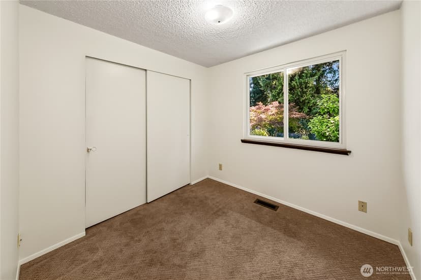 Property photo for 20813 53rd Avenue W, Lynnwood photo 11