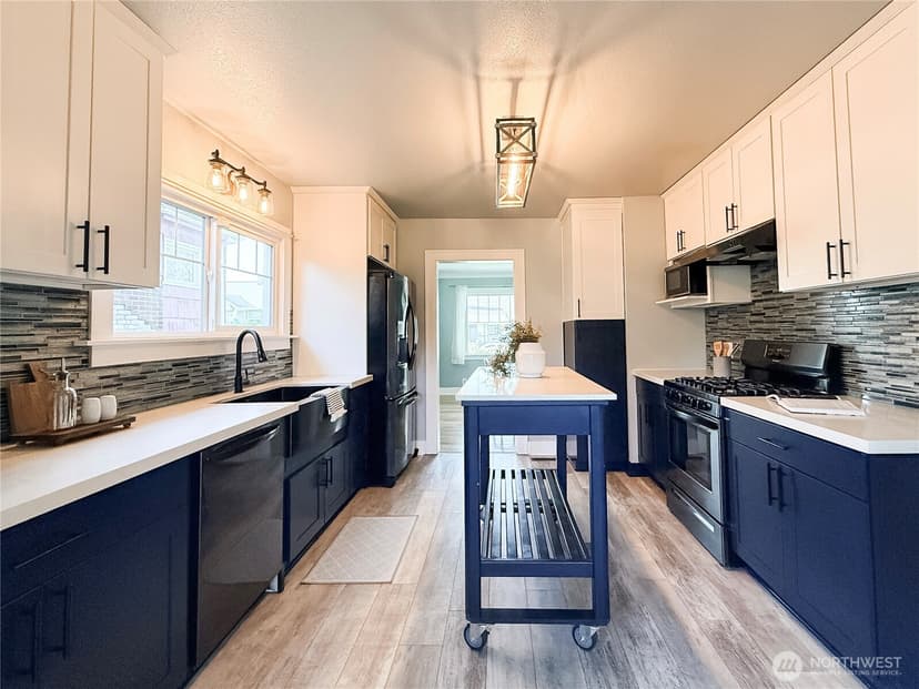 Property photo for 228 S 55th Street, Tacoma photo 10