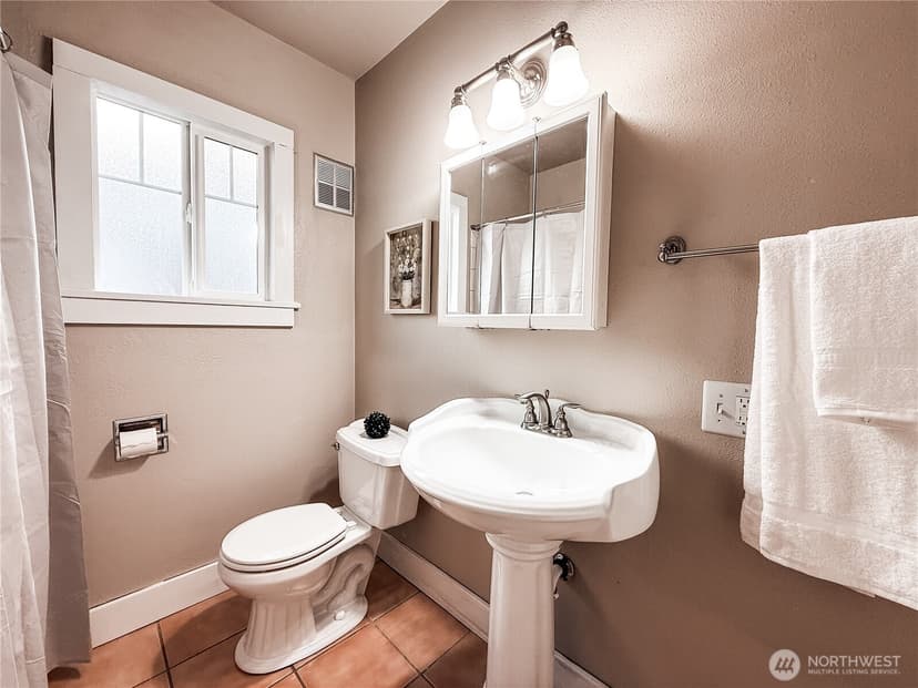Property photo for 228 S 55th Street, Tacoma photo 20