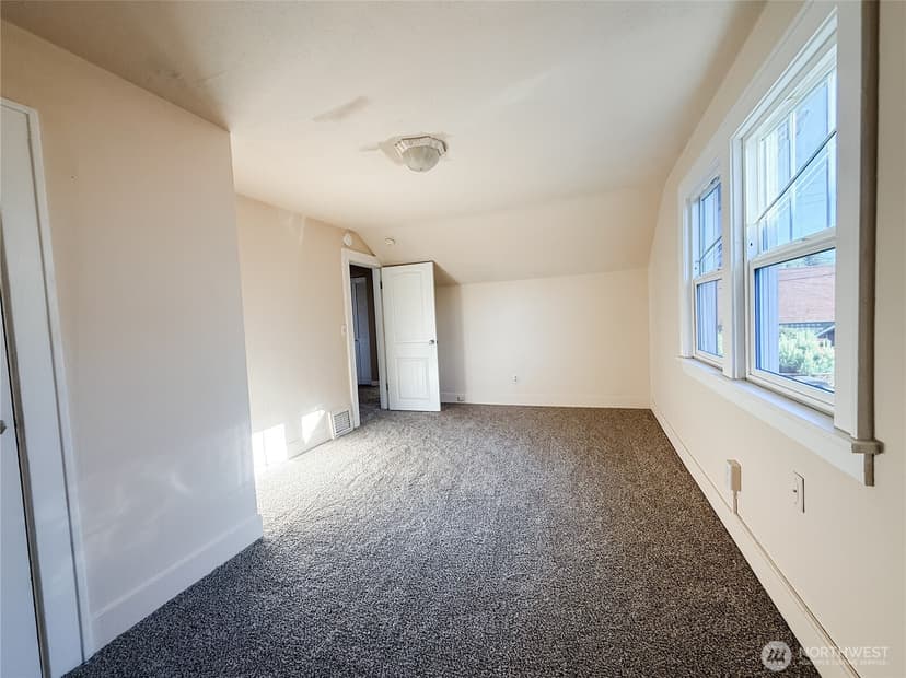 Property photo for 228 S 55th Street, Tacoma photo 22