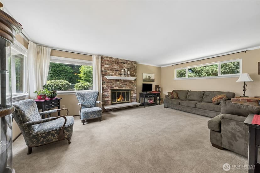Property photo for 4201 7th Street SW, Puyallup photo 5