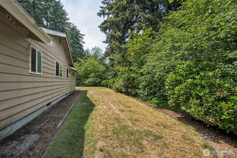 Property photo for 4201 7th Street SW, Puyallup photo 26