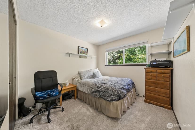 Property photo for 4201 7th Street SW, Puyallup photo 14