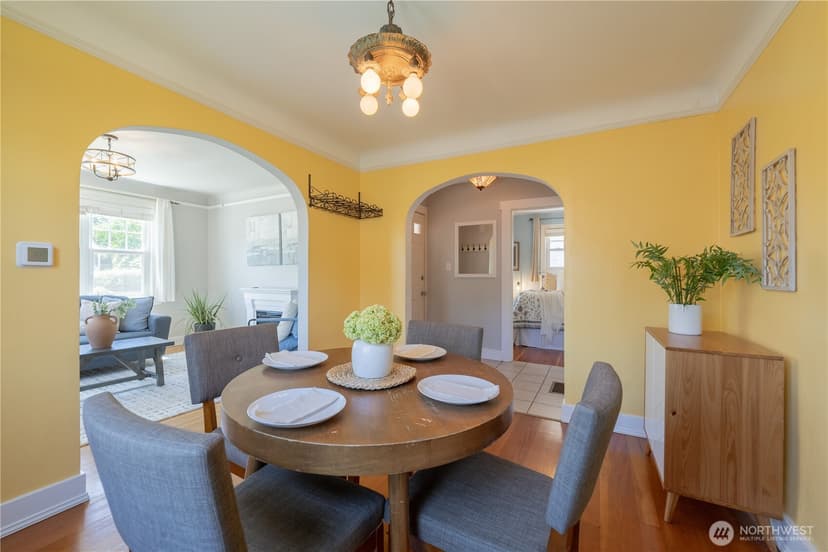 Property photo for 2014 N 143rd Street, Seattle photo 6