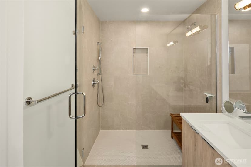 Property photo for 4104 Leary Way NW, Seattle photo 20
