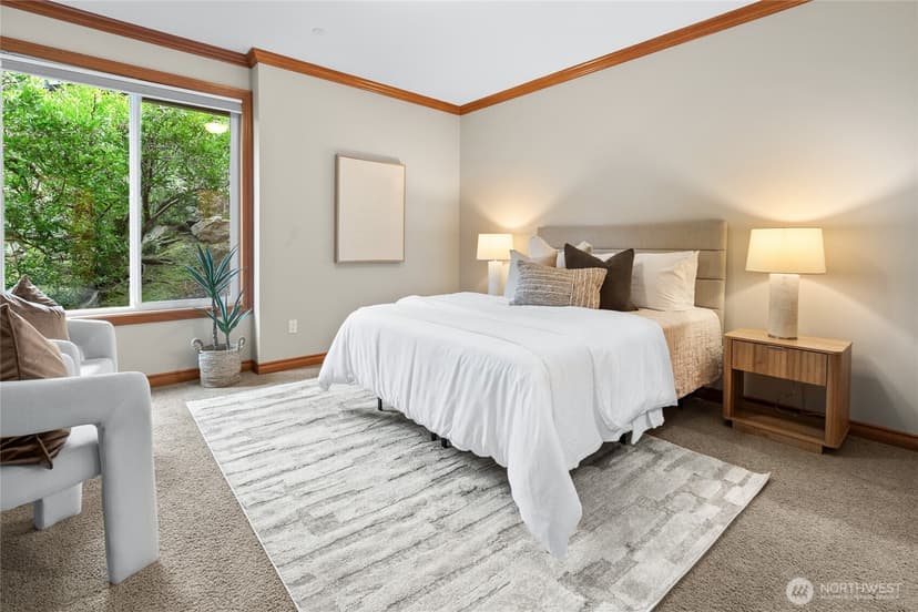 Property photo for 6317 NE 138th Place, Kirkland photo 28