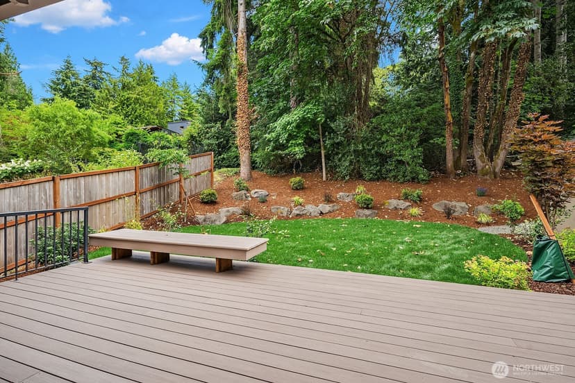 Property photo for 6750 W Mercer Way, Mercer Island photo 20
