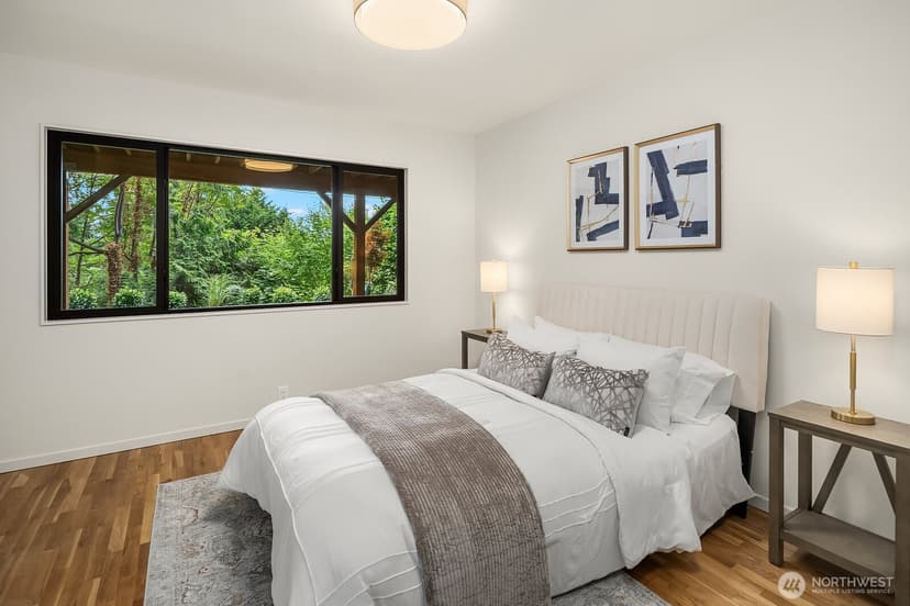 Property photo for 6750 W Mercer Way, Mercer Island photo 34