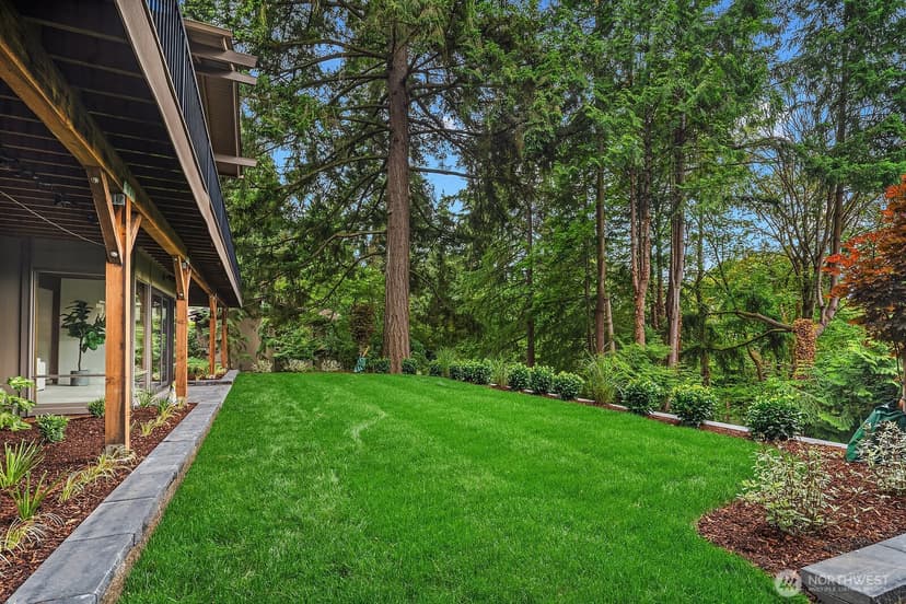 Property photo for 6750 W Mercer Way, Mercer Island photo 38