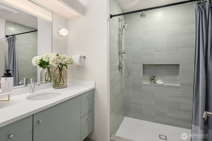 Property photo for 6750 W Mercer Way, Mercer Island photo 33