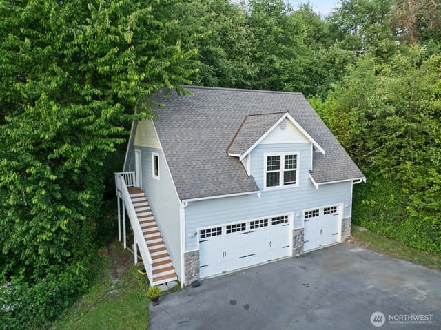 Property photo for 2717 E Lidstrom Hill Road, Port Orchard photo 3