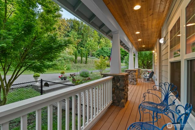 Property photo for 2717 E Lidstrom Hill Road, Port Orchard photo 4