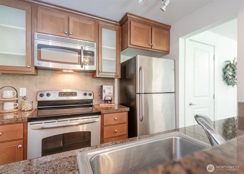 Property photo for 300 N 130th #4104, Seattle photo 13