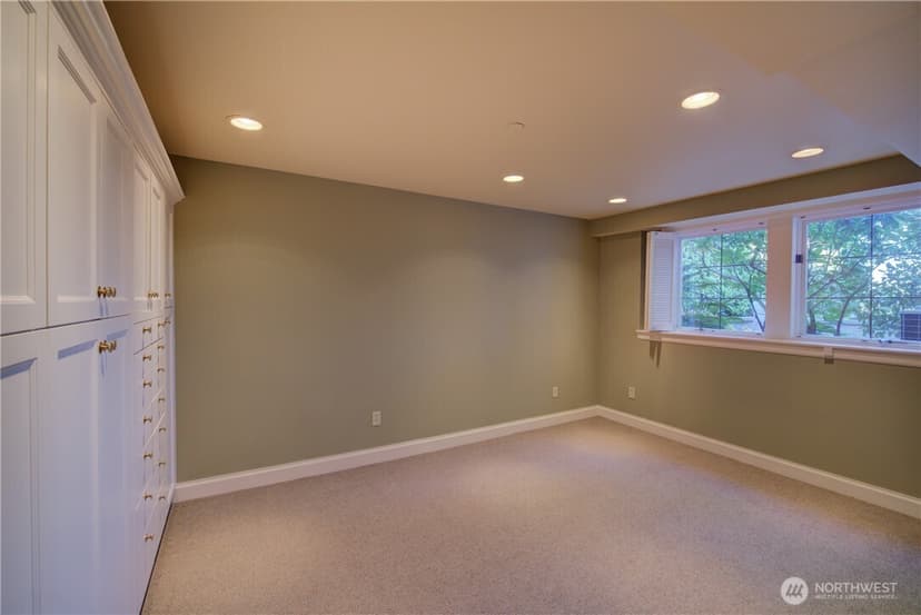 Property photo for 3608 Evergreen Point Road, Medina photo 24