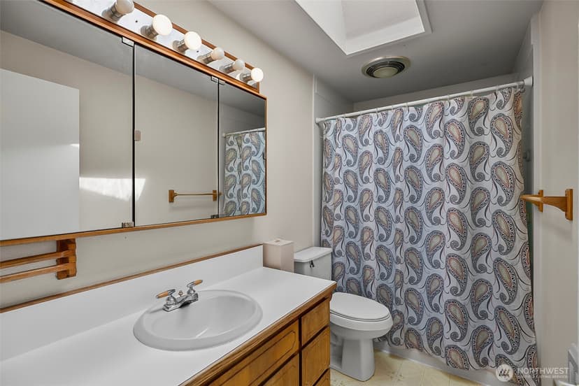 Property photo for 10520 20th Street SE, Lake Stevens photo 13