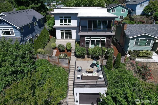 Property photo for 5126 S Othello Street, Seattle photo 2