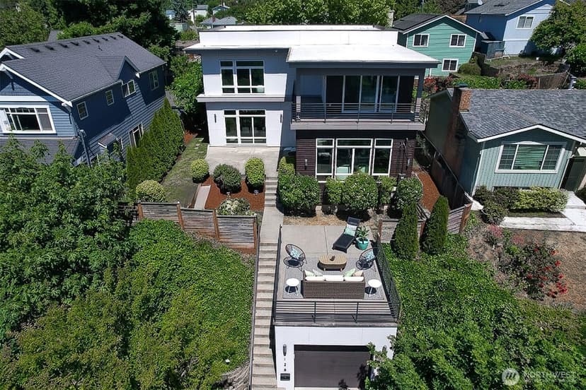 Property photo for 5126 S Othello Street, Seattle photo 2