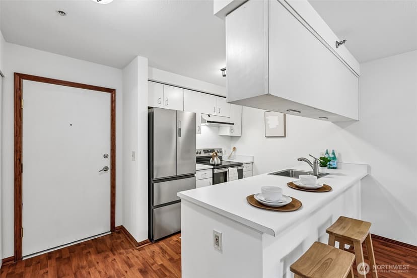 Property photo for 769 Hayes Street #309, Seattle photo 9