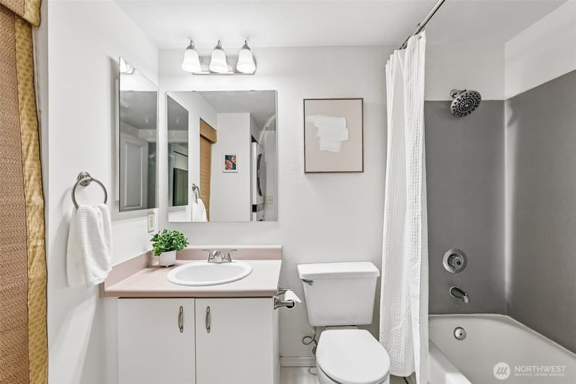 Property photo for 769 Hayes Street #309, Seattle photo 15