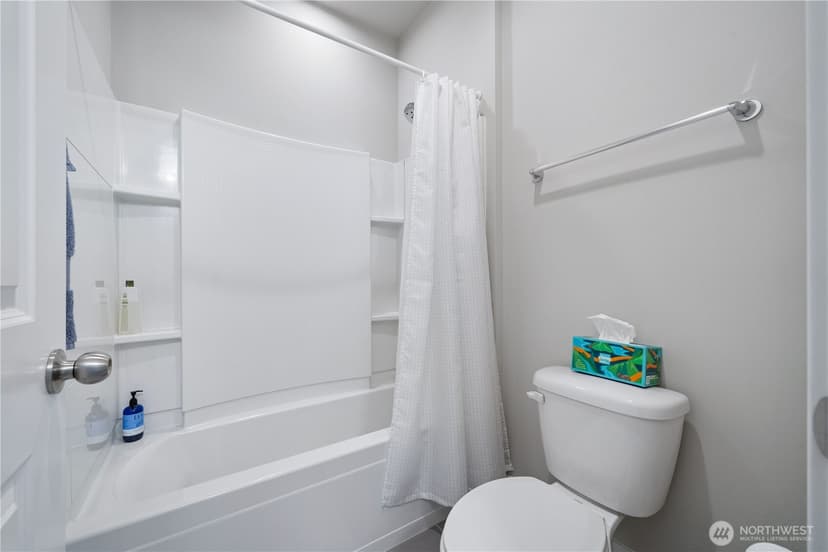 Property photo for 31333 43rd Place SW, Federal Way photo 26