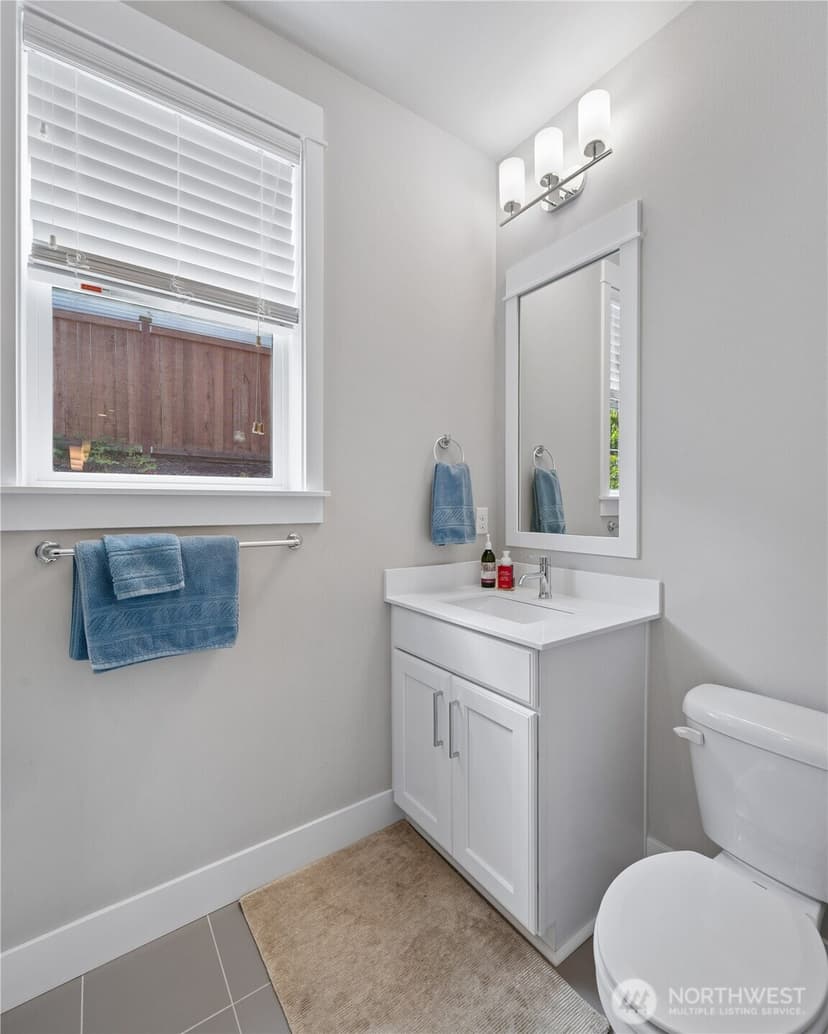 Property photo for 31333 43rd Place SW, Federal Way photo 16