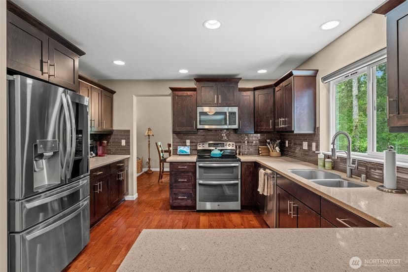 Property photo for 9328 74th Avenue NW, Gig Harbor photo 6