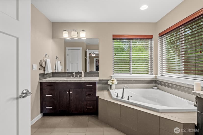 Property photo for 9328 74th Avenue NW, Gig Harbor photo 15