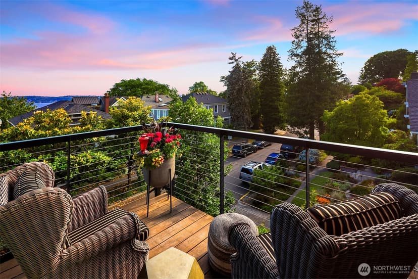 Property photo for 210 W Comstock Street #301, Seattle photo 38