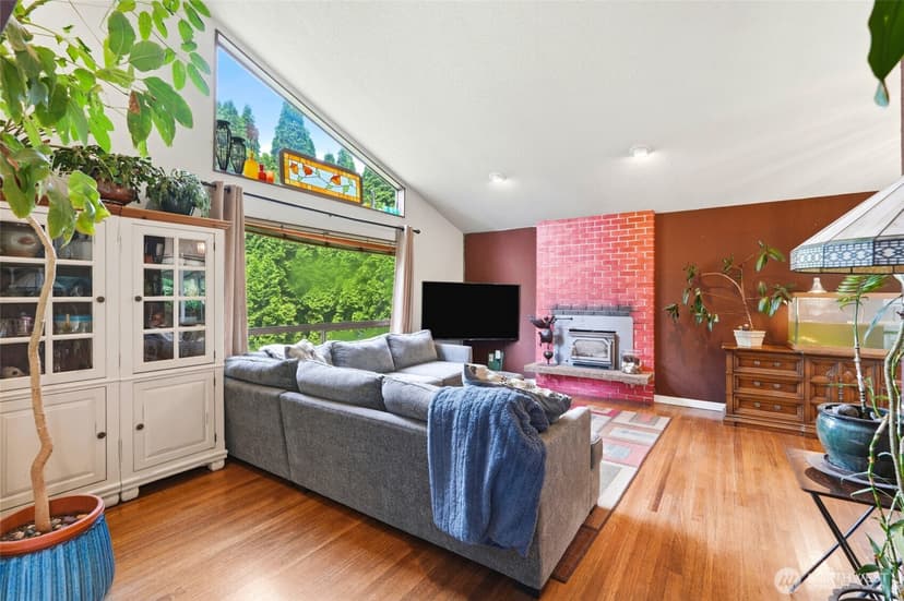 Property photo for 7611 49th Avenue W, Mukilteo photo 5
