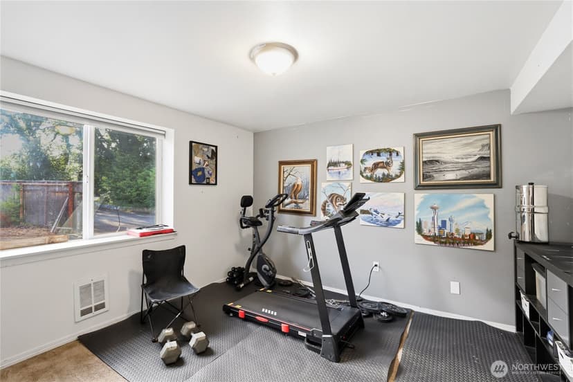 Property photo for 8406 Paine Street SW, Lakewood photo 17