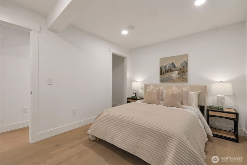 Property photo for 5109 S Willow Street, Seattle photo 19
