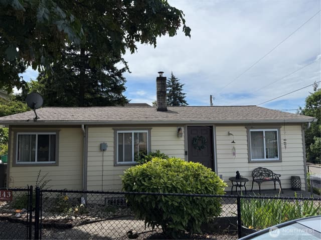 Property photo for 4143 W E Street, Bremerton
