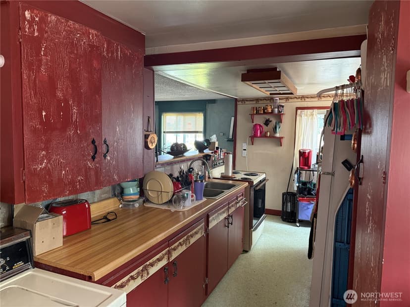 Property photo for 4143 W E Street, Bremerton photo 8