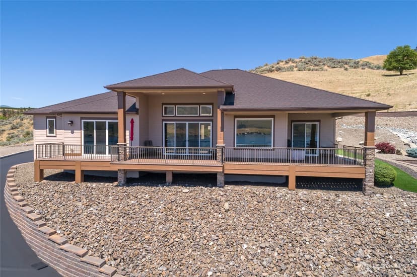 Property photo for 229 Apple Avenue, Chelan photo 5