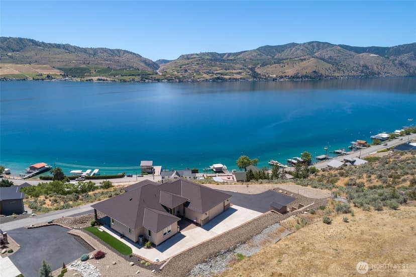 Property photo for 229 Apple Avenue, Chelan photo 2