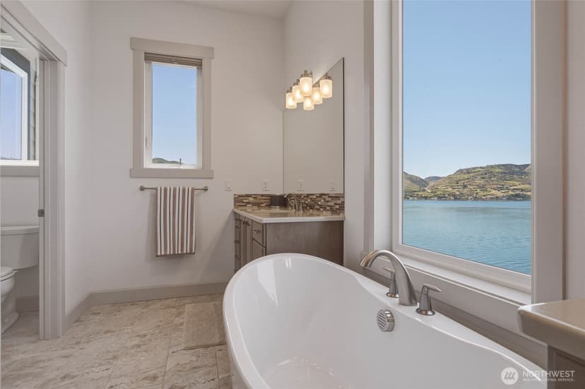 Property photo for 229 Apple Avenue, Chelan photo 38