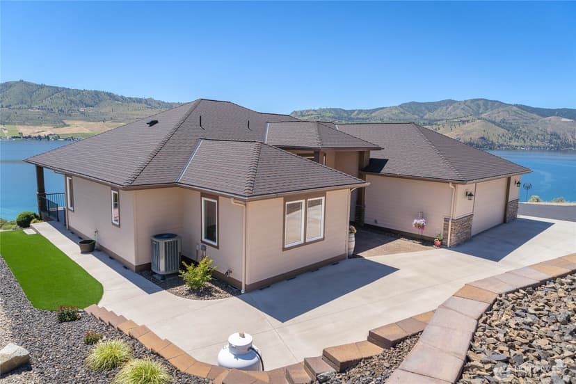 Property photo for 229 Apple Avenue, Chelan photo 3