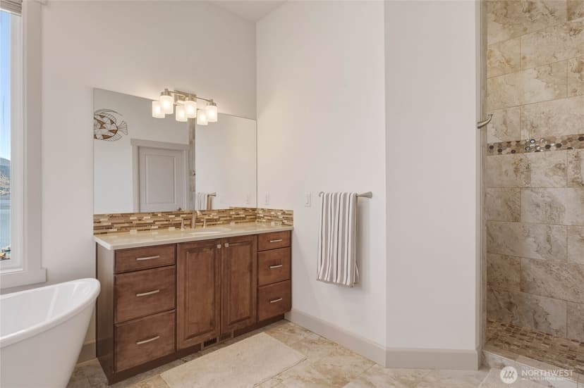 Property photo for 229 Apple Avenue, Chelan photo 35