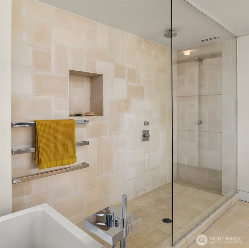 Property photo for 715 2nd Avenue #1505, Seattle photo 31